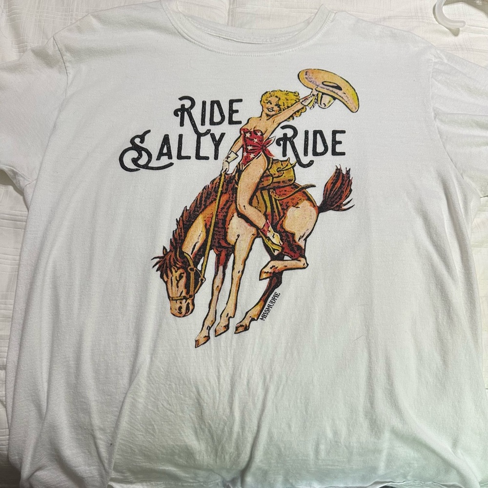 Unisex fit, western t shirt